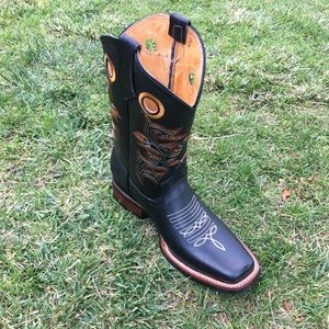 Carreta Black Western Cowboy Boots with Brown and Gold Accents